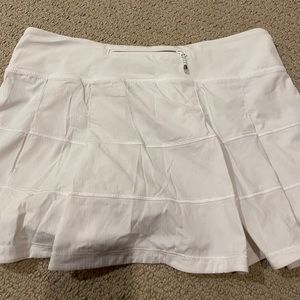 White lululemon tennis skirt